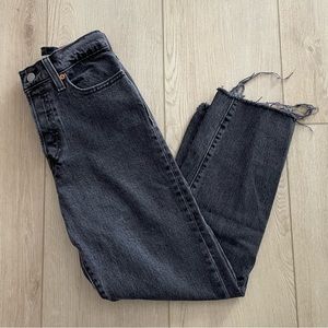 Levi’s Wedgie Straight Fit Women’s Jeans